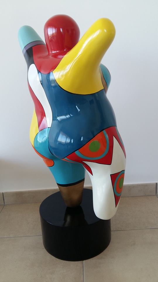 Statue of a woman style "Nana", multicolored resin. Height 60 centimeters