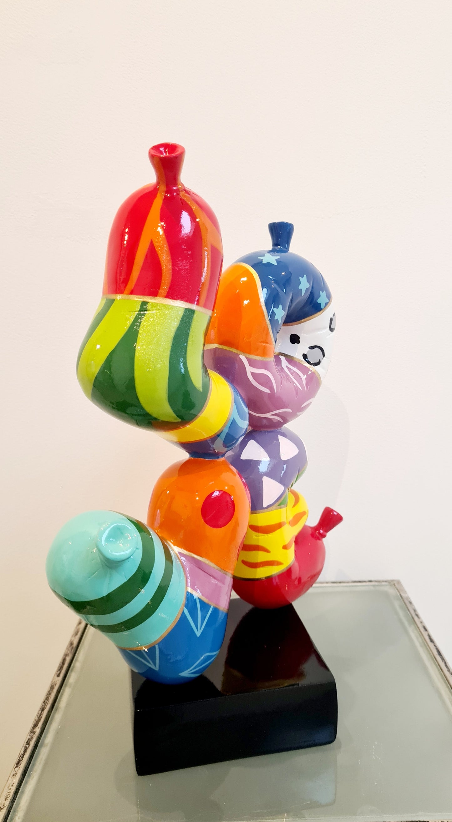 Love balloon sculpture in multicolored resin, height 14'1 inches (36 centimeters)