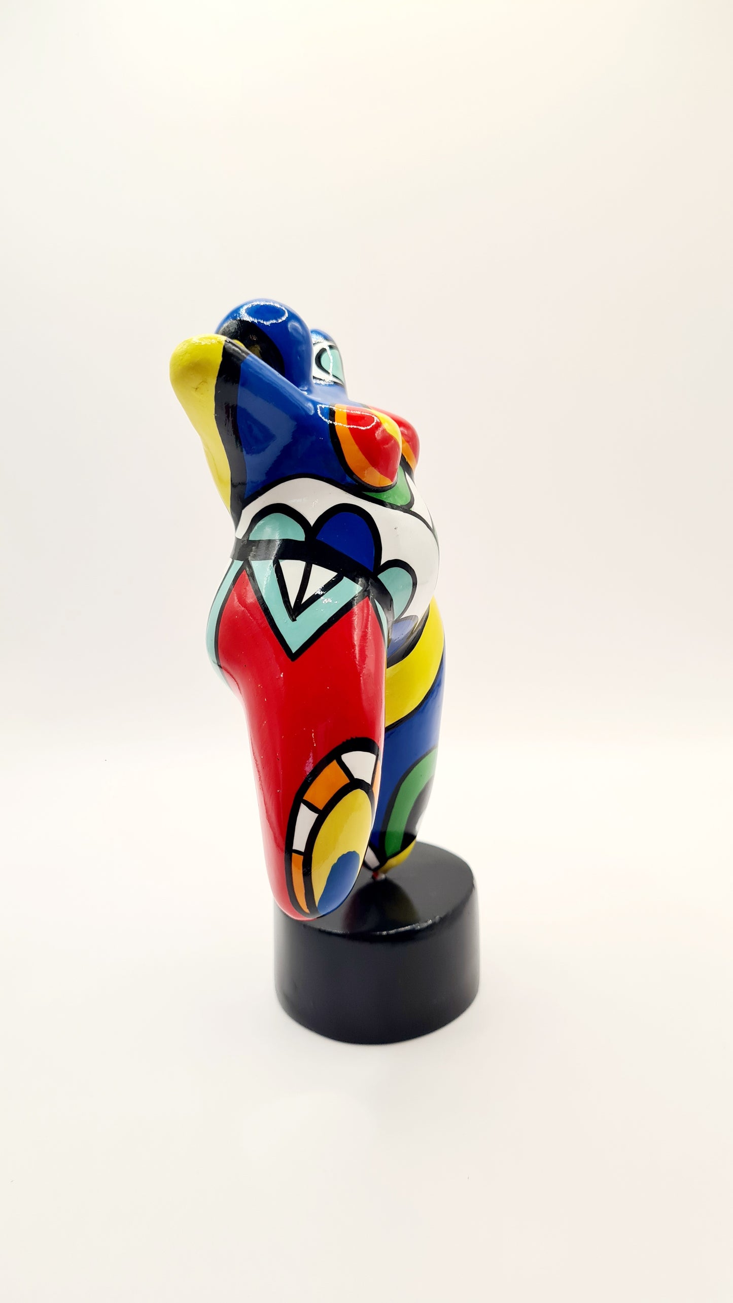 Statue of a woman style "Nana", multicolored resin. Height 6'7 inches (17 centimeters)
