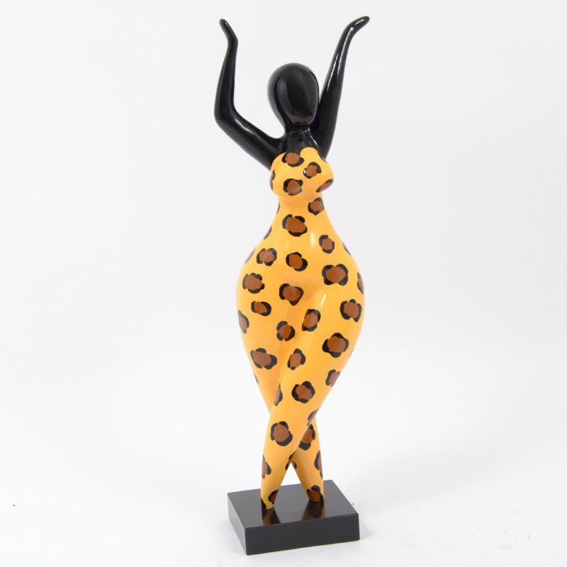 Statue of Nana woman or dancer in multicolored resin. Height 80 centimeters
