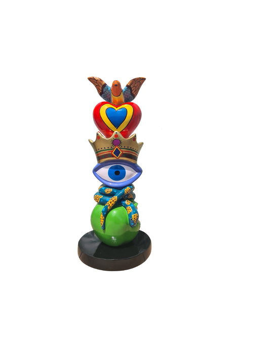 Totem sculpture height 11'8 inches (30 centimeters), multicolored resin