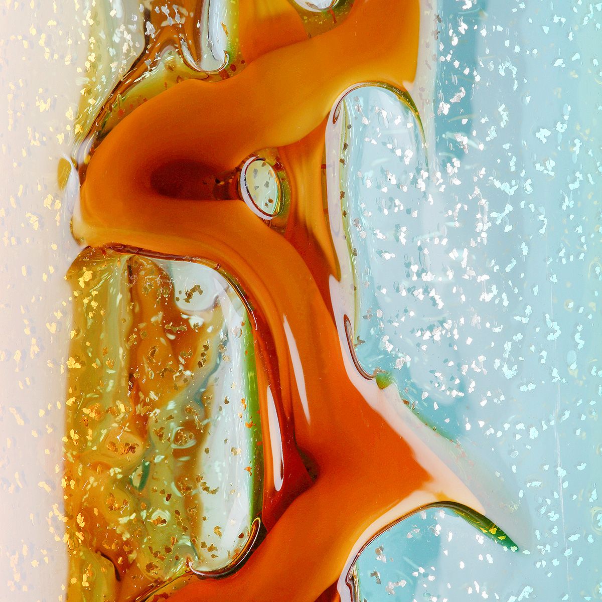 Vase en verre multicolore, hauteur 33 centimètres