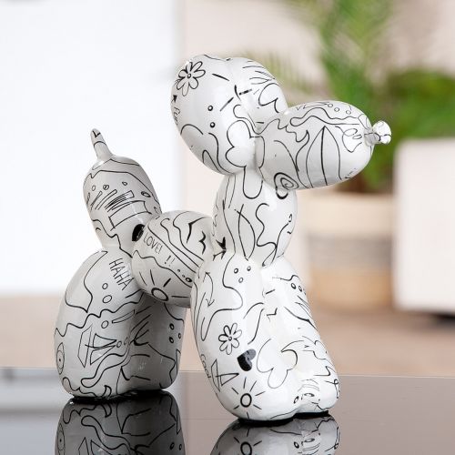 Balloon dog statue in resin, length 7 inches (18 centimeters)