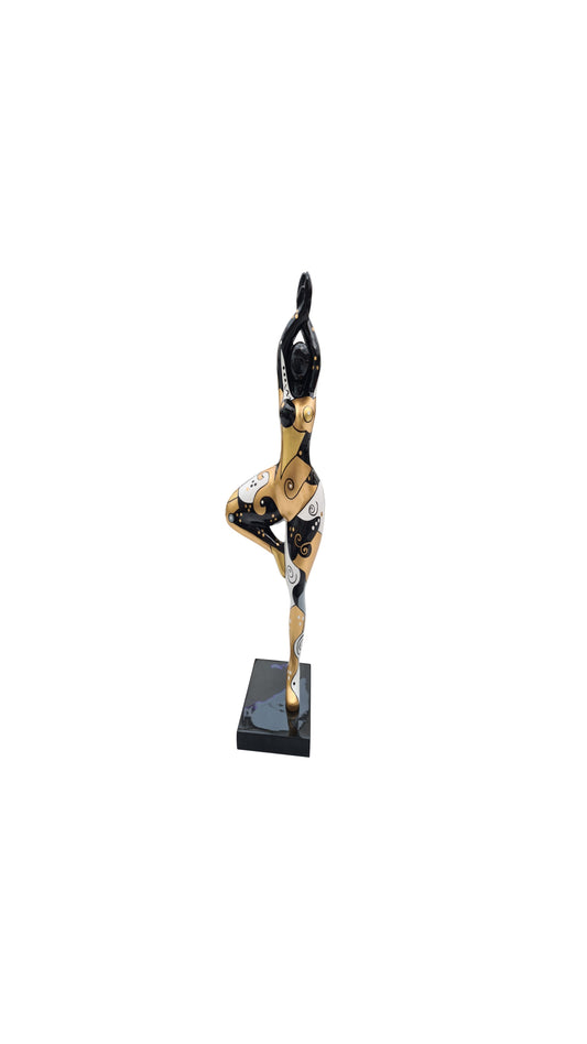 Big statue of woman "Nana Dancer". Height 120 centimeters, for inside & outside decoration