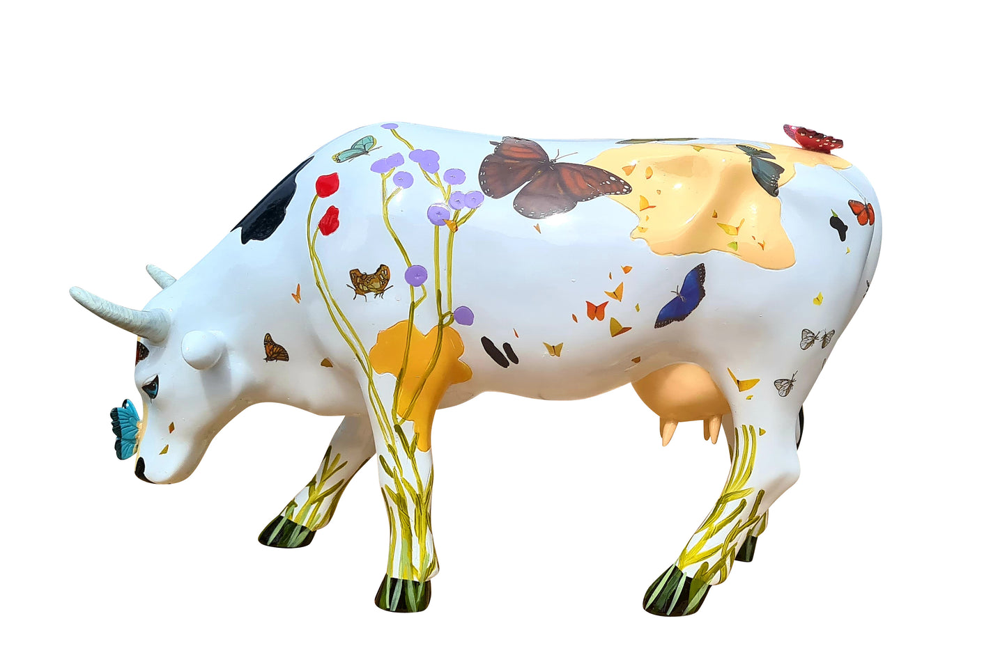 Cow Parade cow statue "Ramona", length 12 inches (30.5 centimeters)