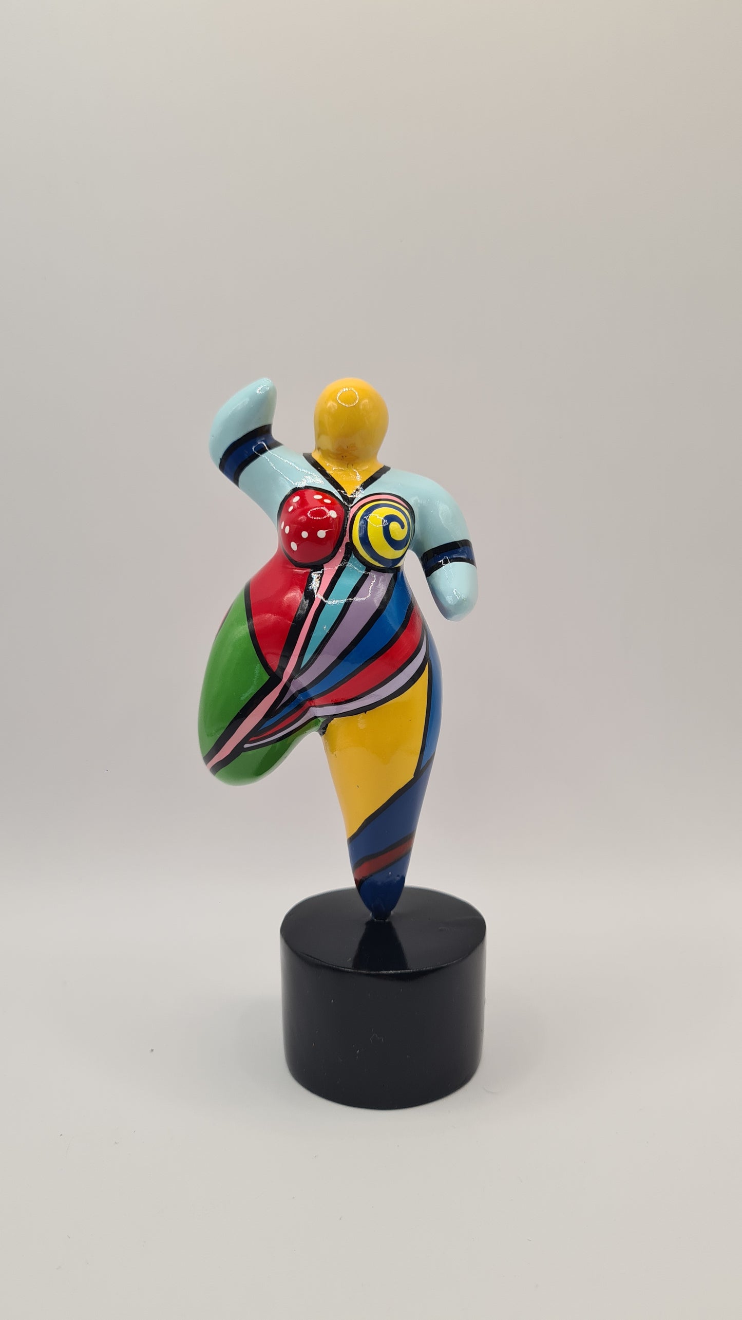 Statue of a woman style "Nana", multicolored resin. Height 15 centimeters