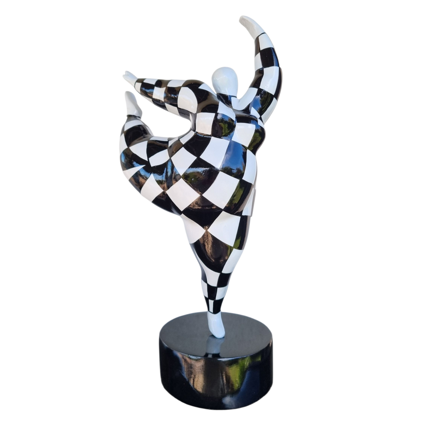 Sculpture of a round & curvy woman, resin black and white. Height 38 centimeters