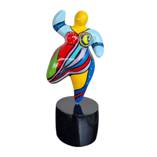 Statue de femme danseuse ronde style Nana, modèle "Dolly" en résine multicolore. Hauteur 25 centimètres