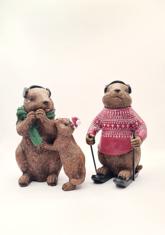 Lot 2 statues, "Famille Marmottes en hiver", hauteur 15 centimètres, pour décoration de Noël